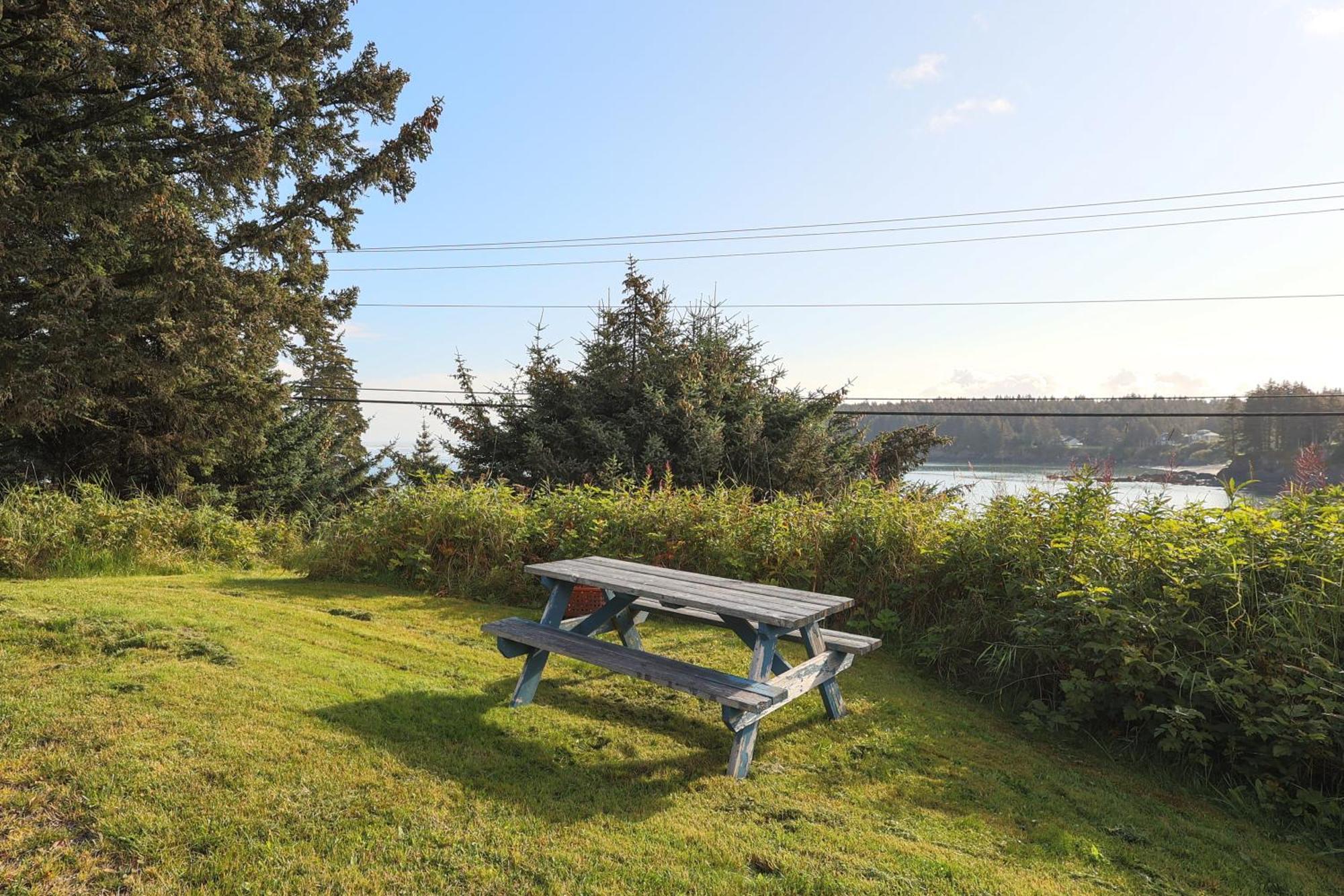 The Rogue Wave-Beach Access, Ocean Views, Private Kodiak Eksteriør billede